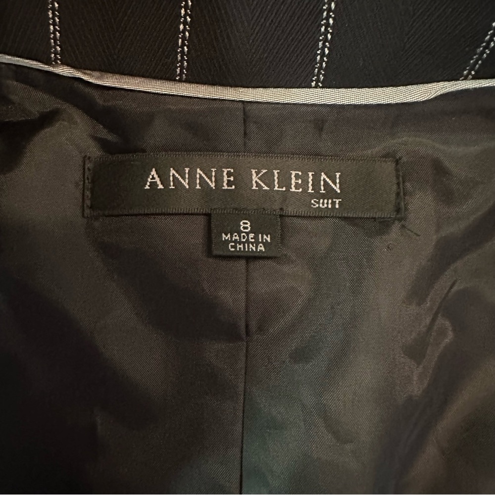 Anne Klein Suit | Women’s Black Pinstripe Blazer ~ Size 8 ~ NWT - Picture 3 of 10